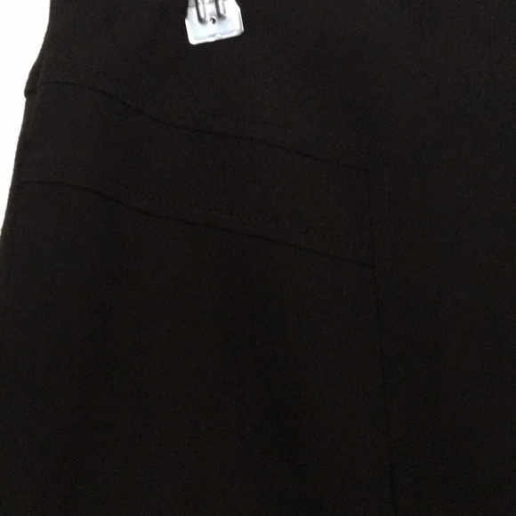 Laura black lined skirt - Picture 2 of 8